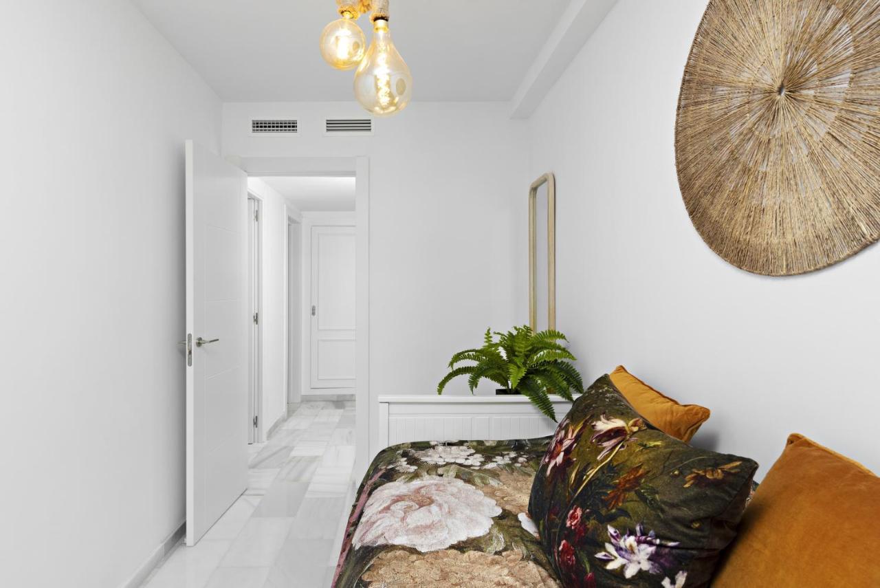 Two Bedroom Apartment In Puerto Banus With Terrace Marbella Dış mekan fotoğraf