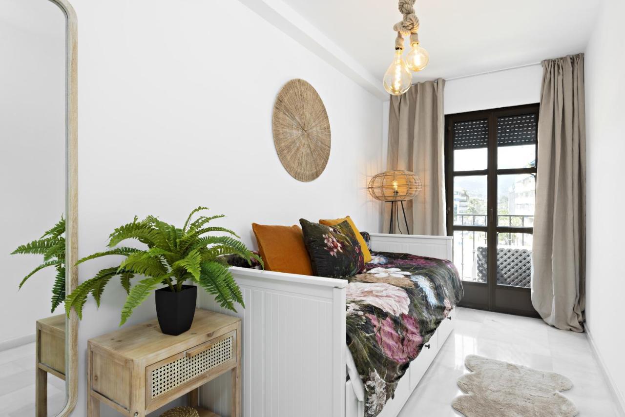 Two Bedroom Apartment In Puerto Banus With Terrace Marbella Dış mekan fotoğraf